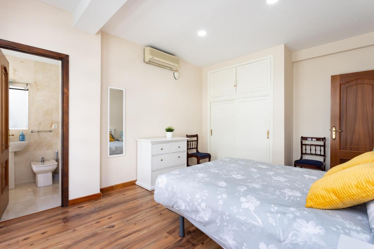 Home2Book Bright & Comfy Apt Santa Cruz Center المظهر الخارجي الصورة