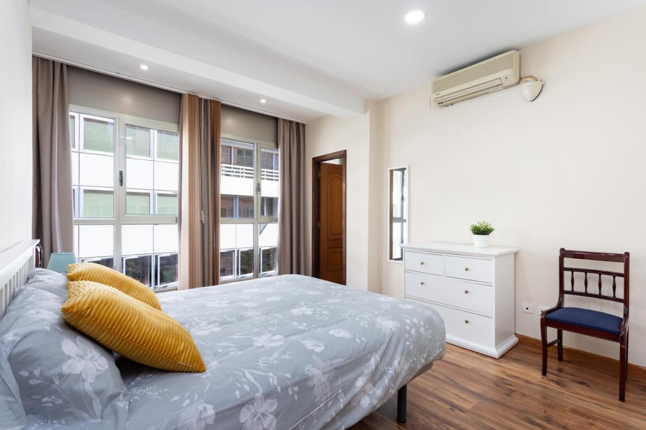 Home2Book Bright & Comfy Apt Santa Cruz Center المظهر الخارجي الصورة