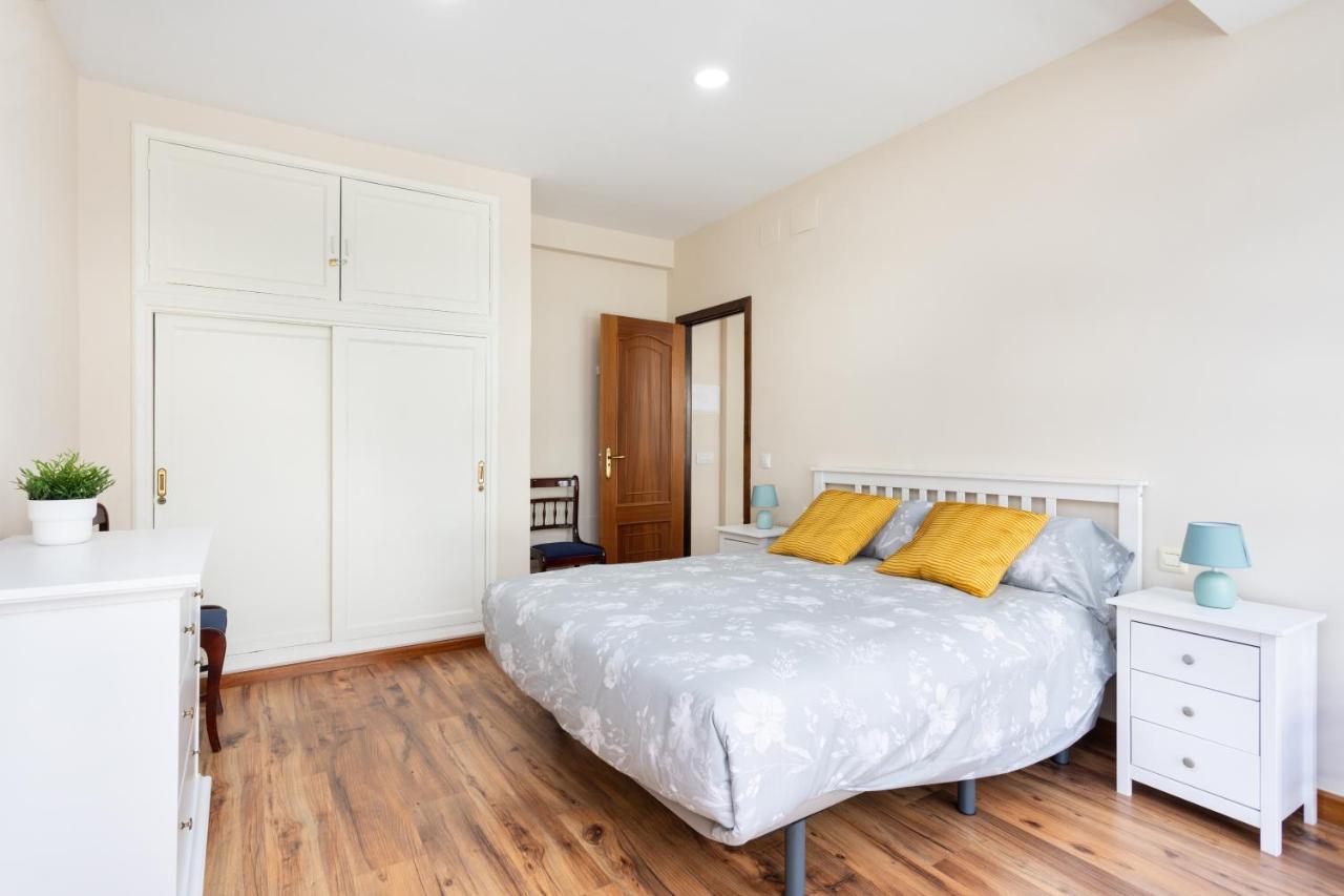 Home2Book Bright & Comfy Apt Santa Cruz Center المظهر الخارجي الصورة